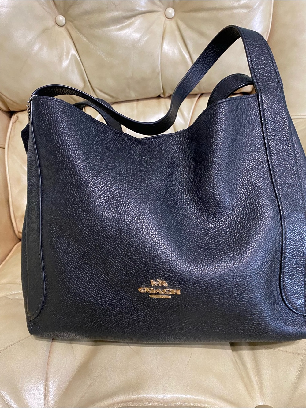 Coach Hadley Large Pebbled Leather Hobo 73549 Black Triple Compartment